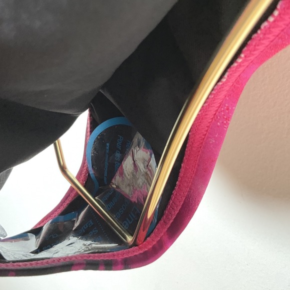 DKNY Swimsuit Tie‎ Halter One Piece Tummy Control UPF 40+ MEDIUM NWT - Picture 9 of 11